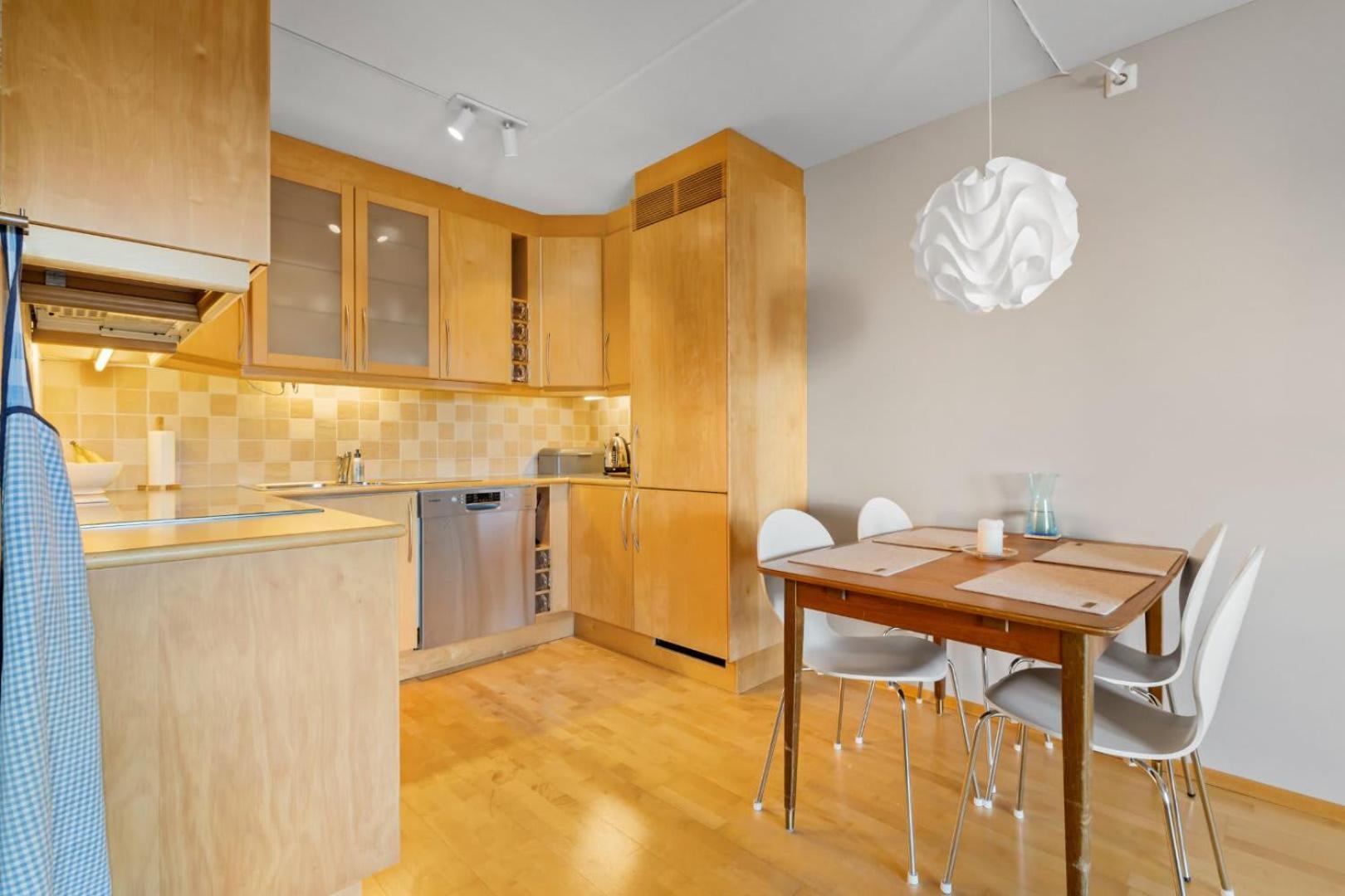 Heimby - Parking - Balcony Apartment *
